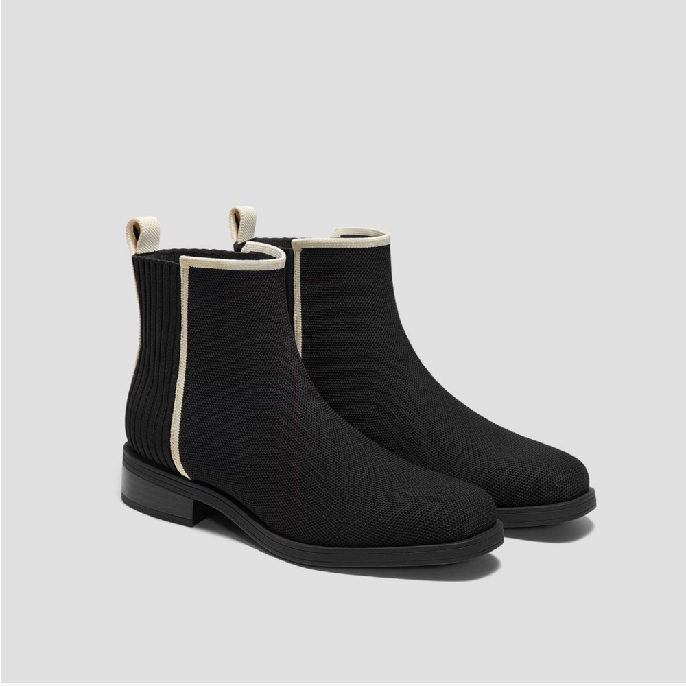 Vivaia Square-Toe Ankle Chelsea Boots (Celina) - Size 7 - Like New!!
